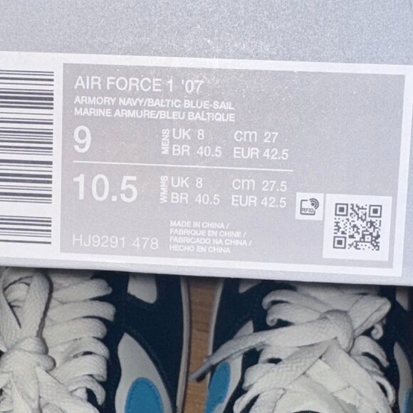 Brand New Nike Air Force 1 '07 - Picture 2 of 8